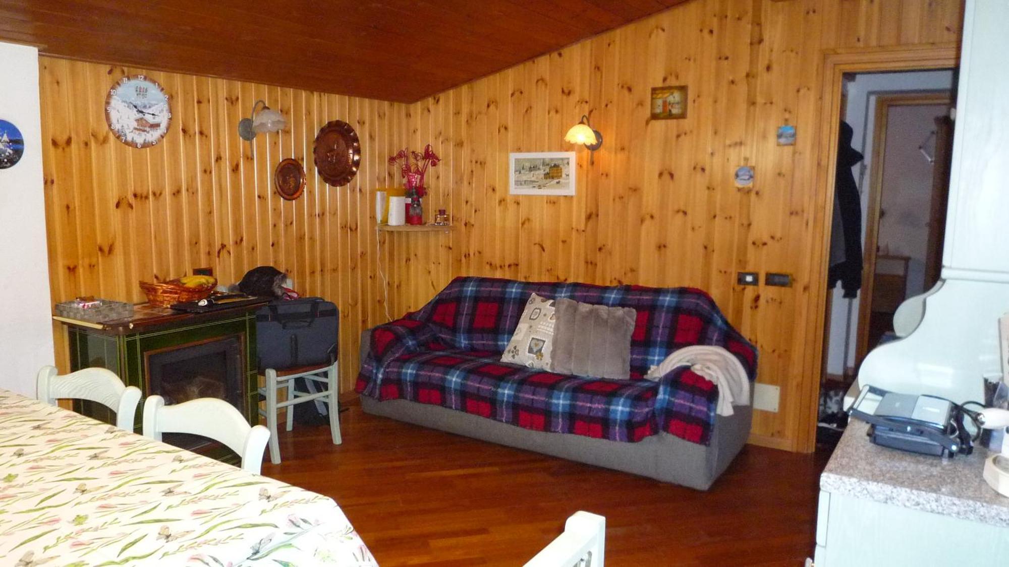Appartamento Campiglio; Dedica A Te La Calda Mansarda Di Pia *
